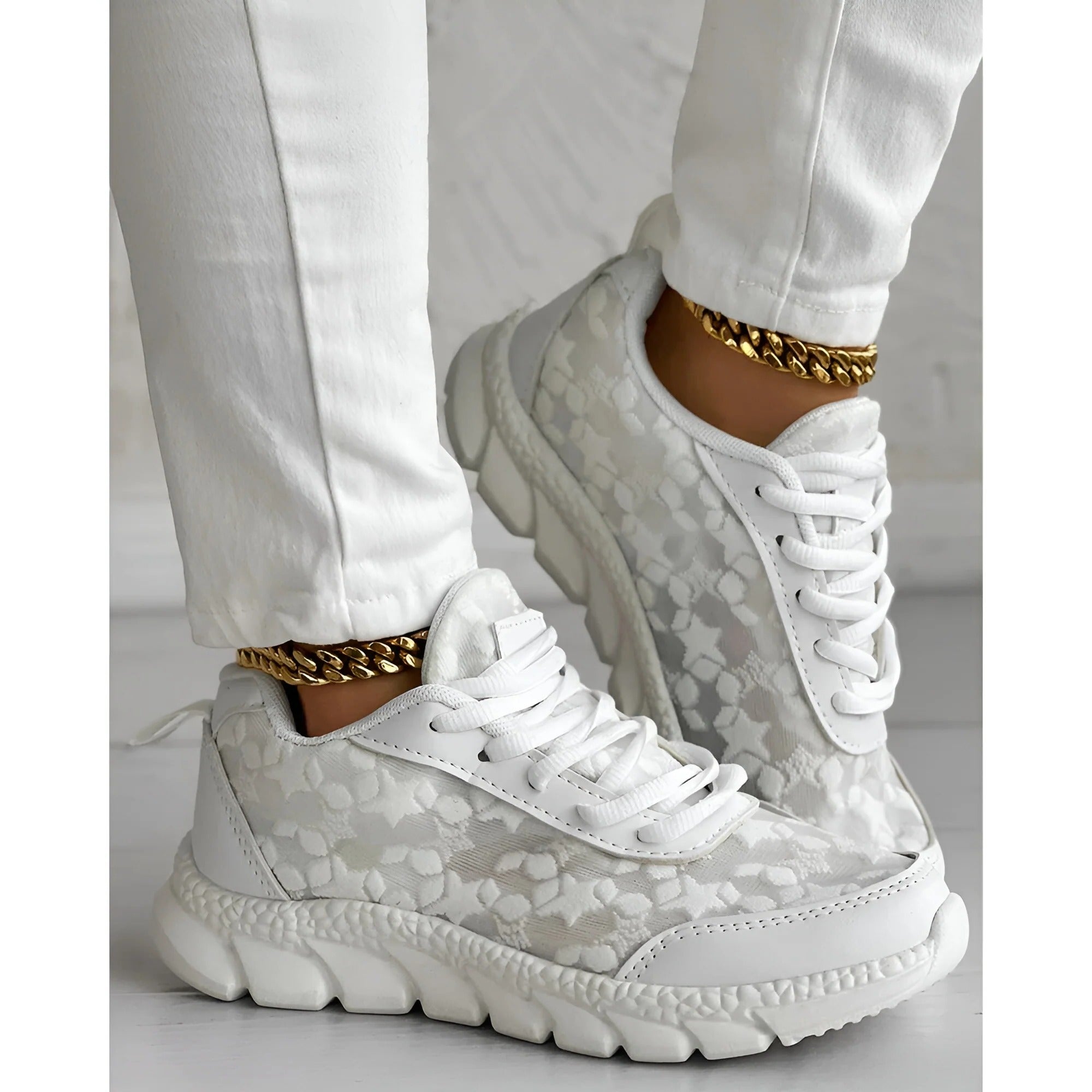 Eloria Everyday Lace Sneakers